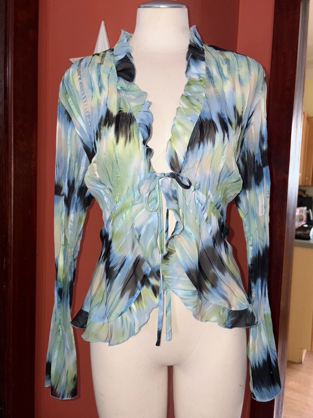 Notations Ruffled Tie-Front Women's Blouse in Blue Green Print